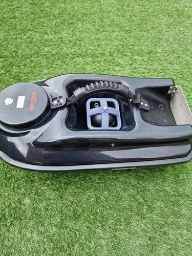 Deeper mount for - , actor