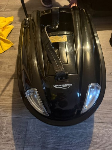 Atom wave runner bait boat - runner,